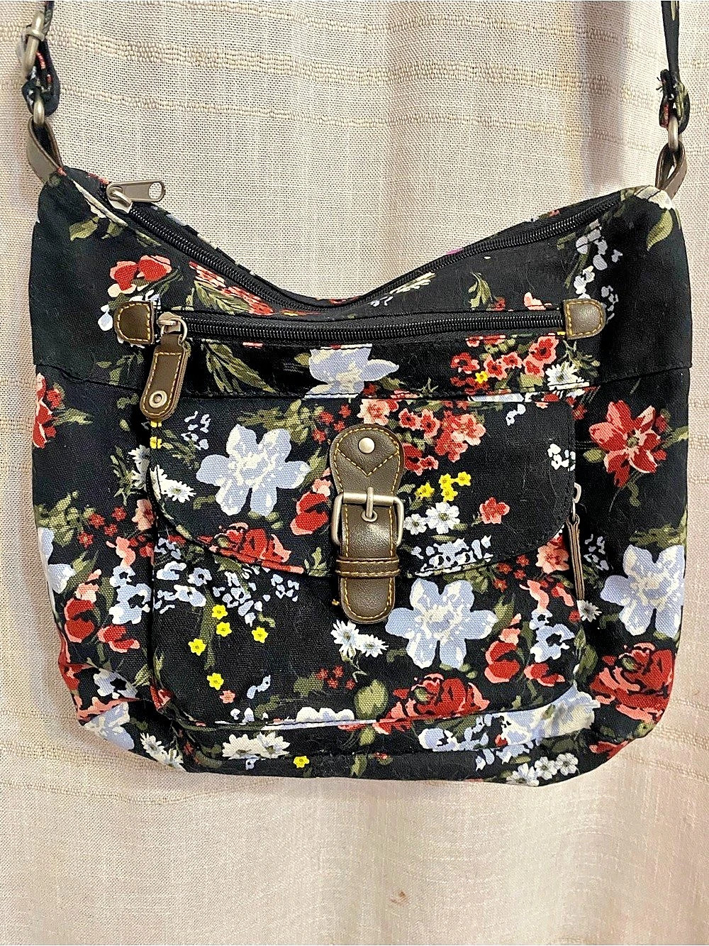 MultiSac Zippy Black Floral Crossbody Bag Travel Purse Organizer Multi Pocket